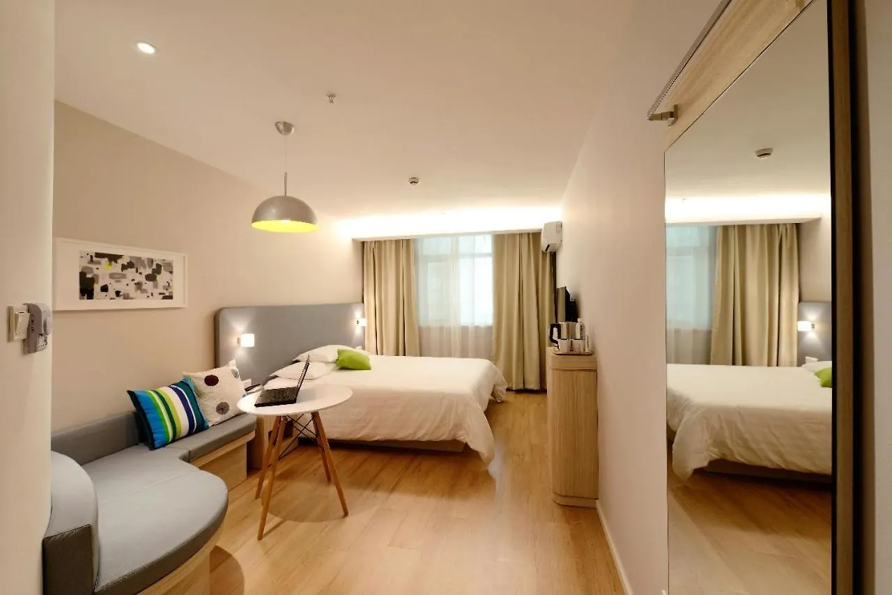 Hotel Cozy Suite New Delhi